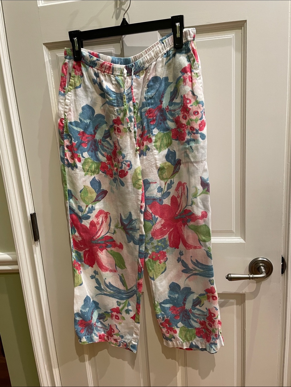 120% Lino Floral Wide-Leg Linen Floral Pants - White with Pink & Blue Flowers 42